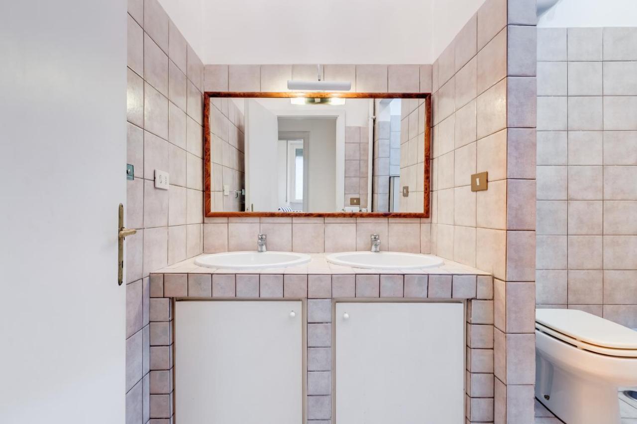 Appartamento Con 3 Camere Da Letto E 2 Bagni Vicino Al Vaticano Rome Exterior photo